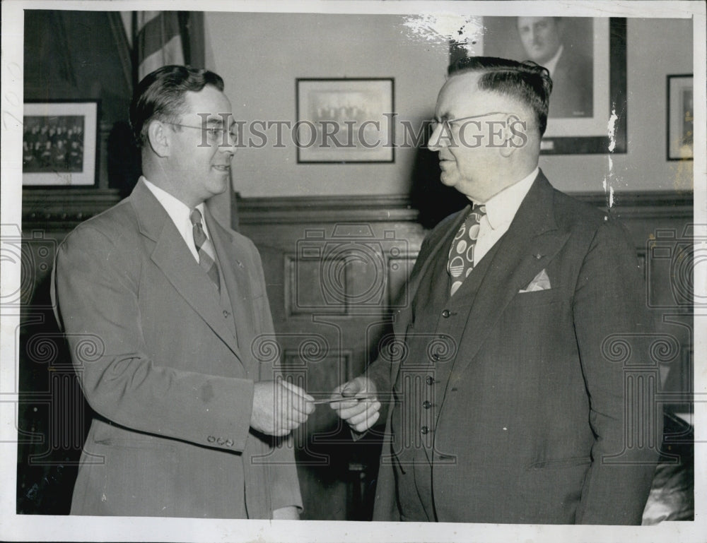 1946 Mayor John D Lynch of Cambridge Buying Ticket from Walter Reed-Historic Images