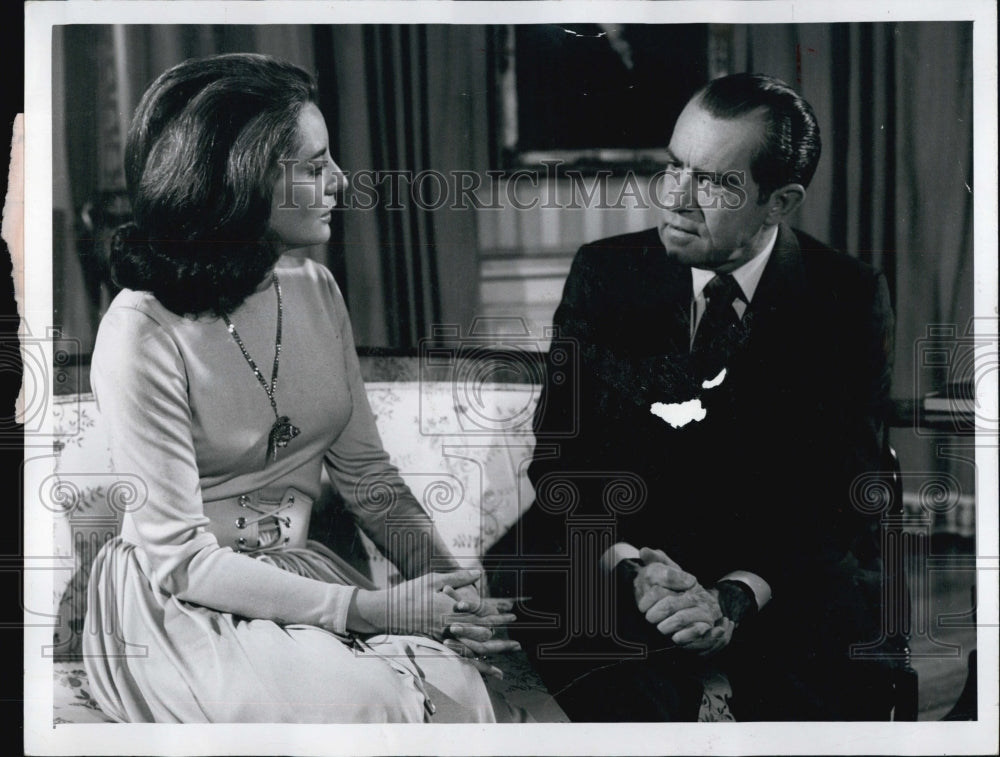 1971 Pres. Richard Nixon talks to Barbara Walters-Historic Images