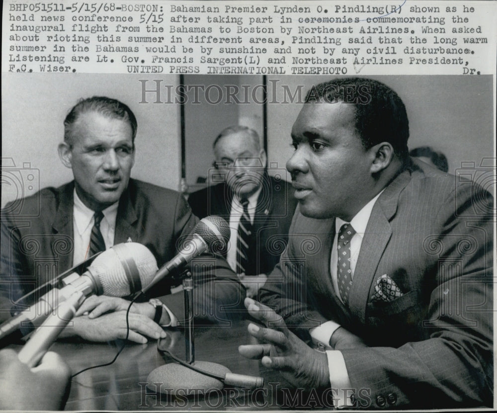 1968 Bahamian Premier Lynden O.Pindling at press conference.-Historic Images