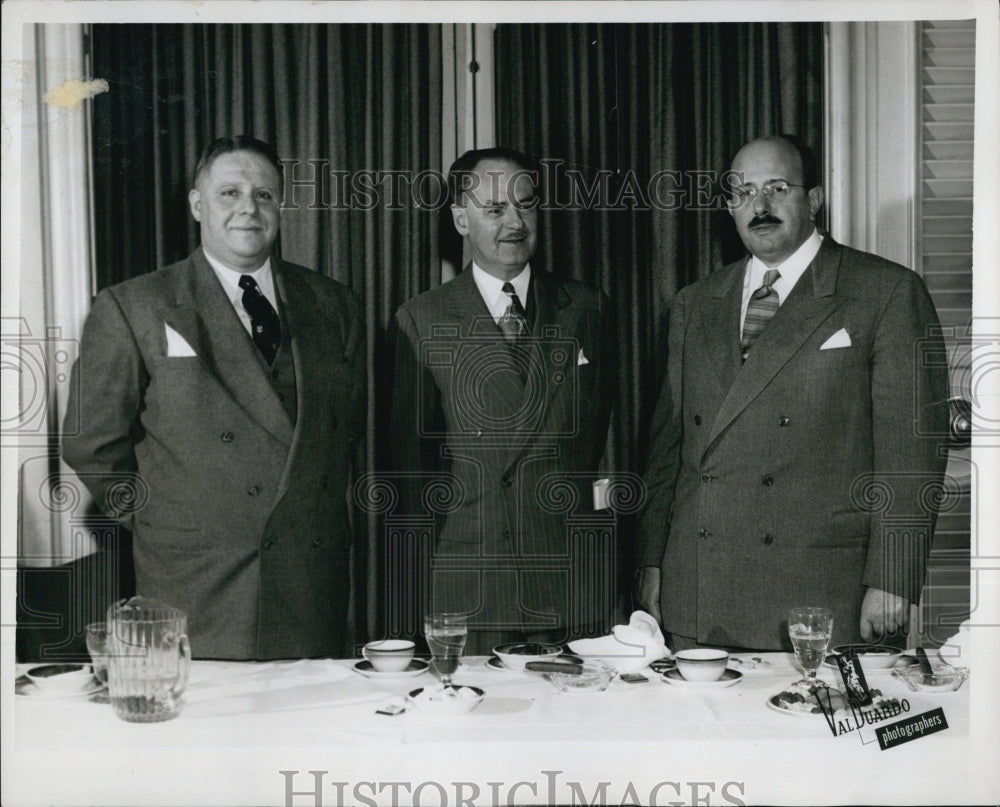 1953 Dr Harold R Wainerdi, Benjamin Mills Jr, Dr Leo Alexander guest-Historic Images