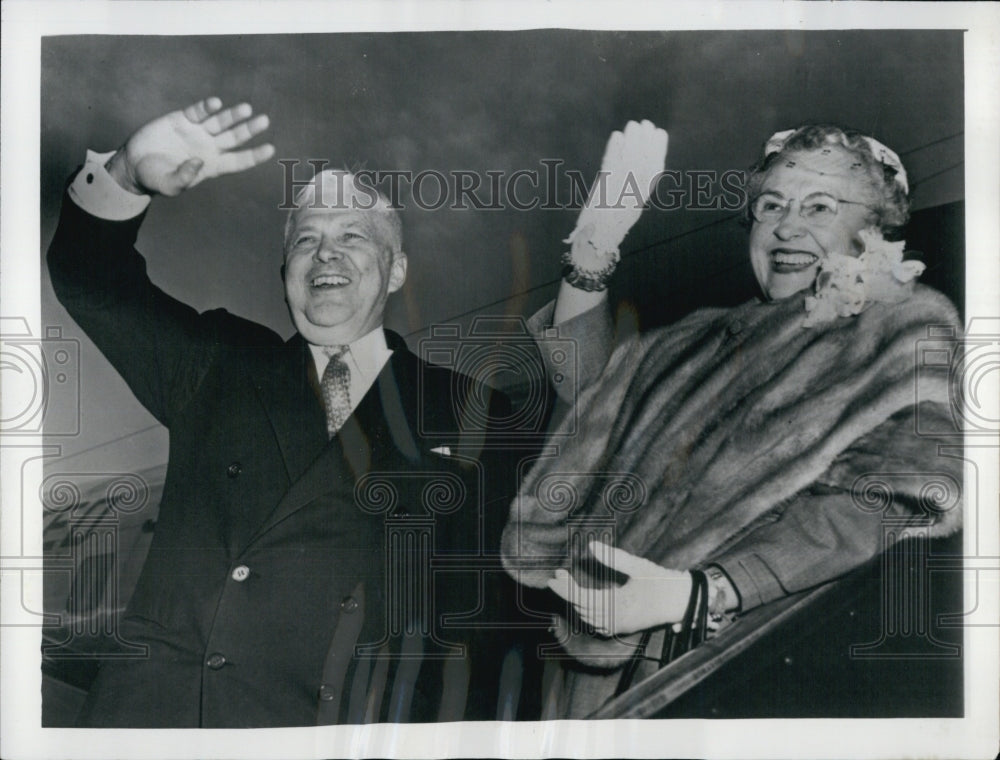 1954 Defense Secretary Charles Wilson Mrs Wilson-Historic Images