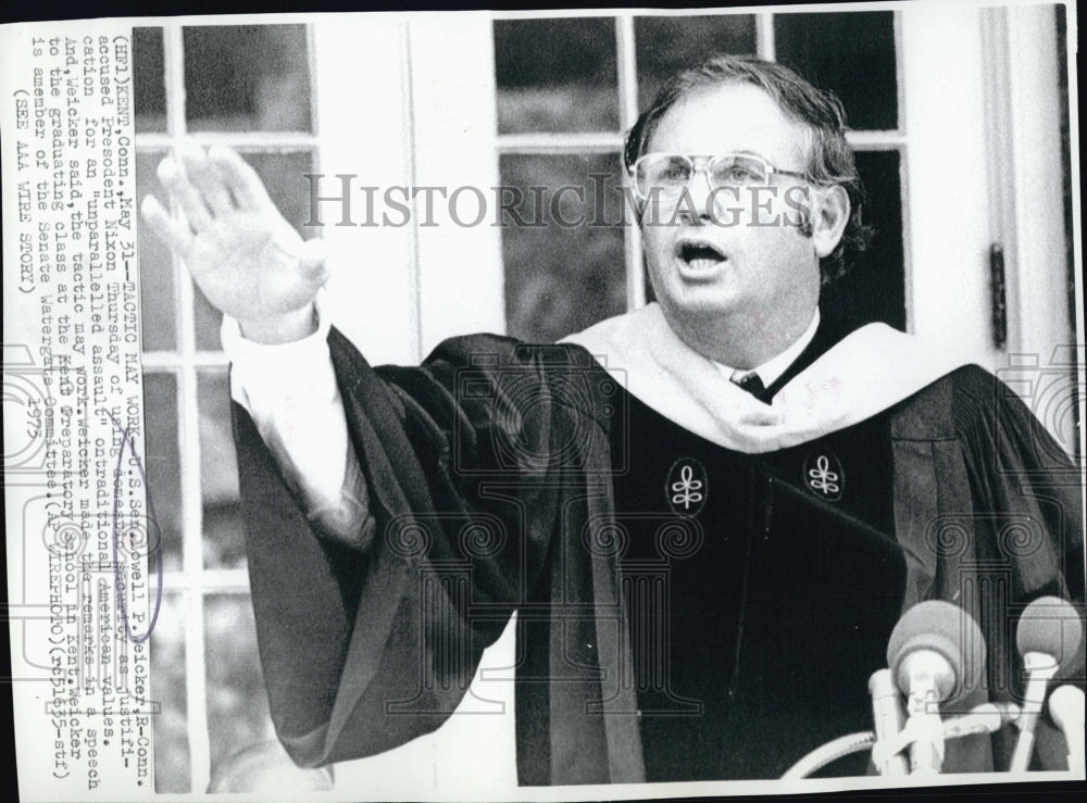 1973 Us Sen Lowell Weicker Representative CT-Historic Images