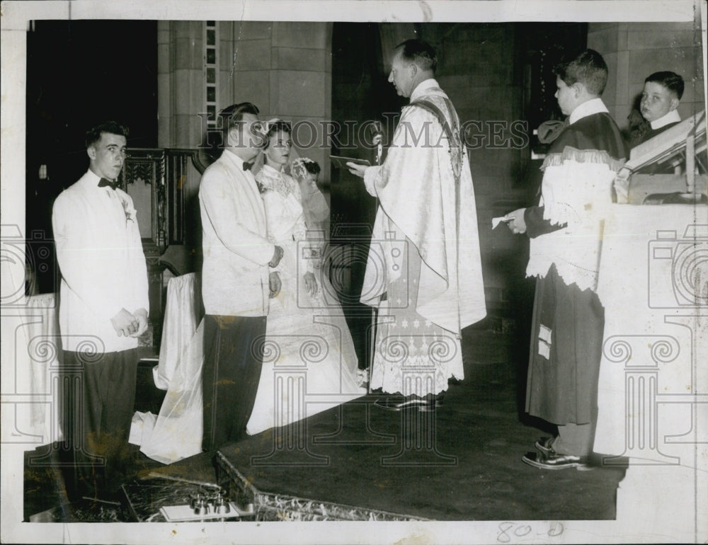 1971 Wedding of Mr and Mrs Edward Glloolly-Historic Images