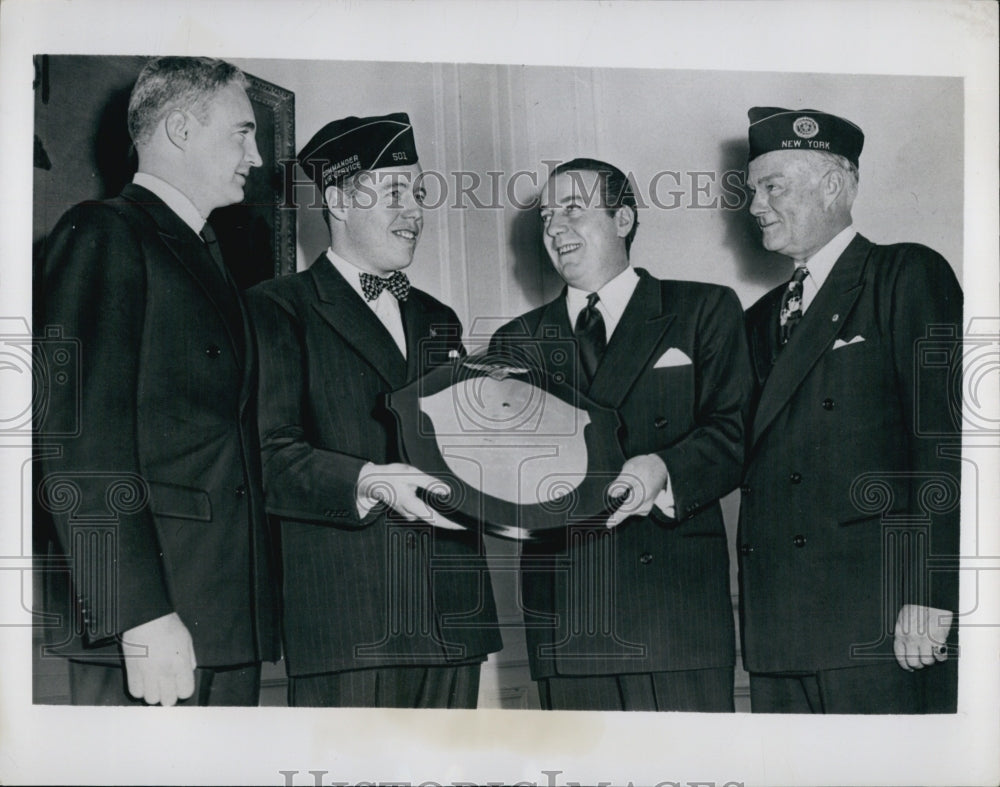 1950 John Hearst Accepts Award For Father William Randolph Hearst-Historic Images