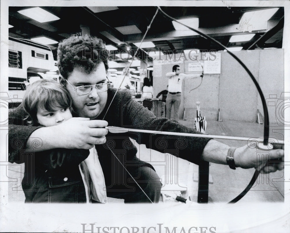 1974 tot Billy Driscoll and dad at New England Sportsman Show-Historic Images