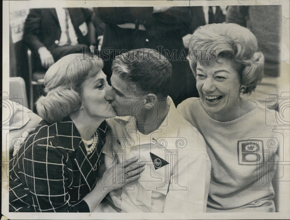 1963 Press Photo Jim St John &amp; wife &amp; Marion Ludwig at bowling - Historic Images