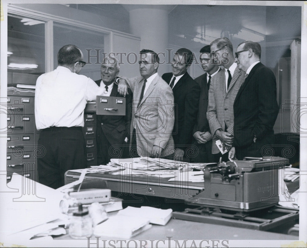 1963 Press Photo Sporting News office,B Rice,CCJ Spink,Murtaugh,B Friend - Historic Images