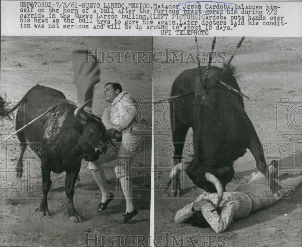 1961 Press Photo Matador Jesus Cardoba Being Gored by Bull - Historic Images