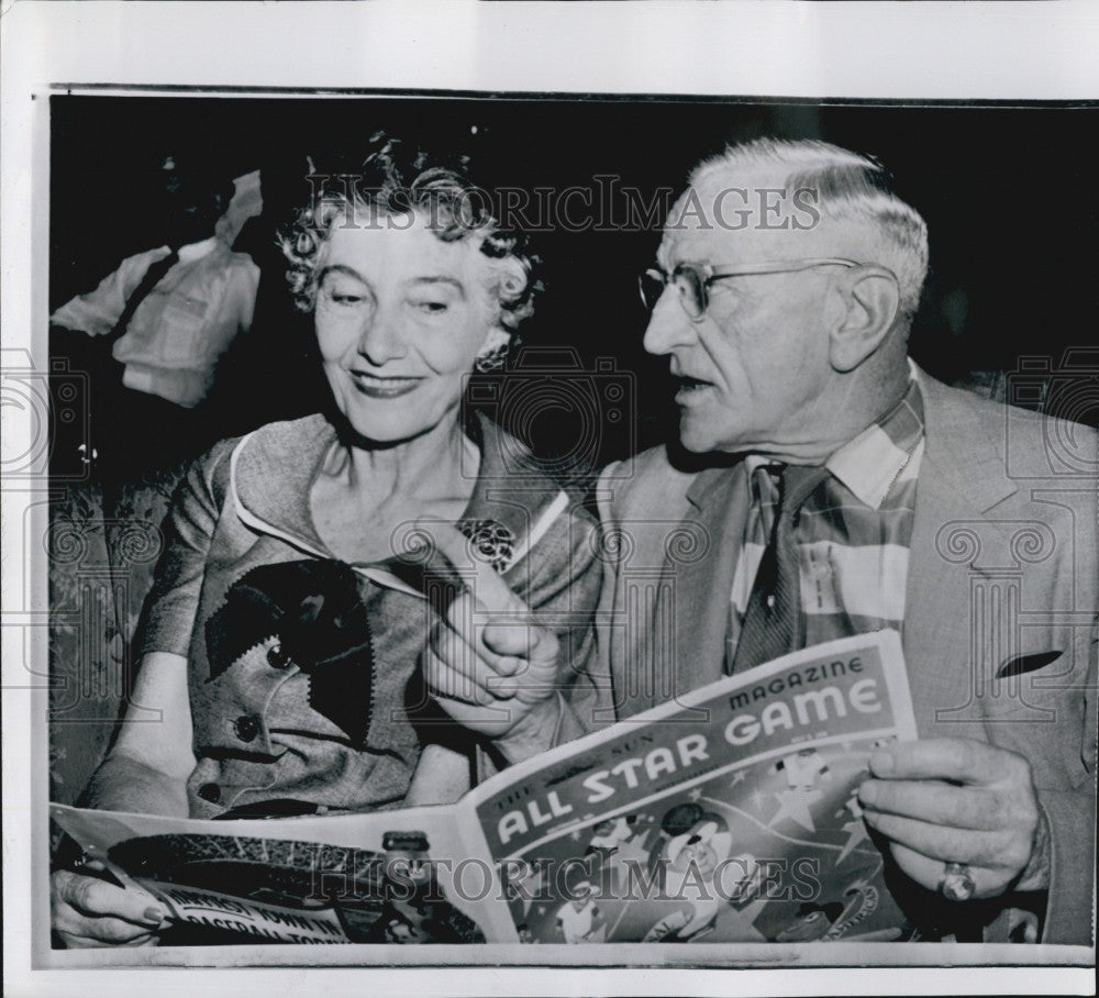 1958 Press Photo American League Baseball Manager Casey Stengel And Wife At Game - Historic Images