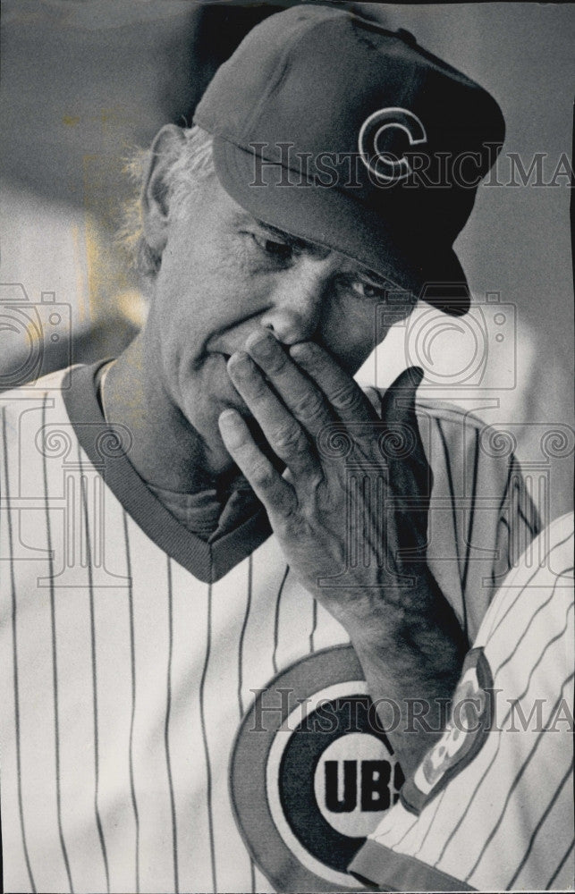 1987 Press Photo Gene Michael Chicago Cubs Manager Concerned After Player Injury - Historic Images