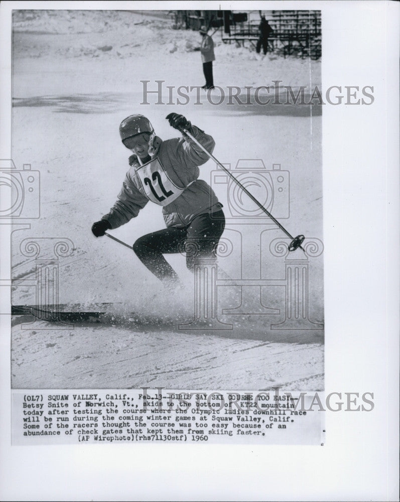 1960 Press Photo Skier Betsy Snite skids to bottom of KT22 mountain for Olympics - Historic Images