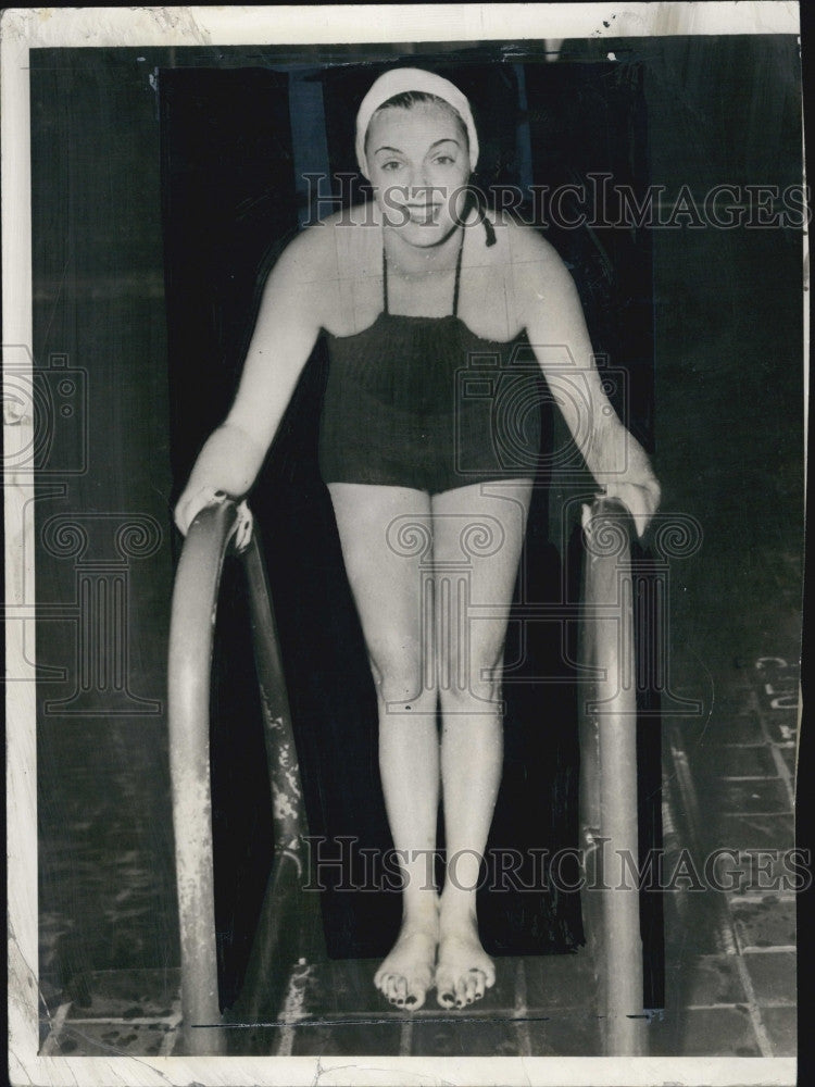 1935 Press Photo Eleanor Holm Swimmer Trains In Washington DC For Olympic Games - Historic Images