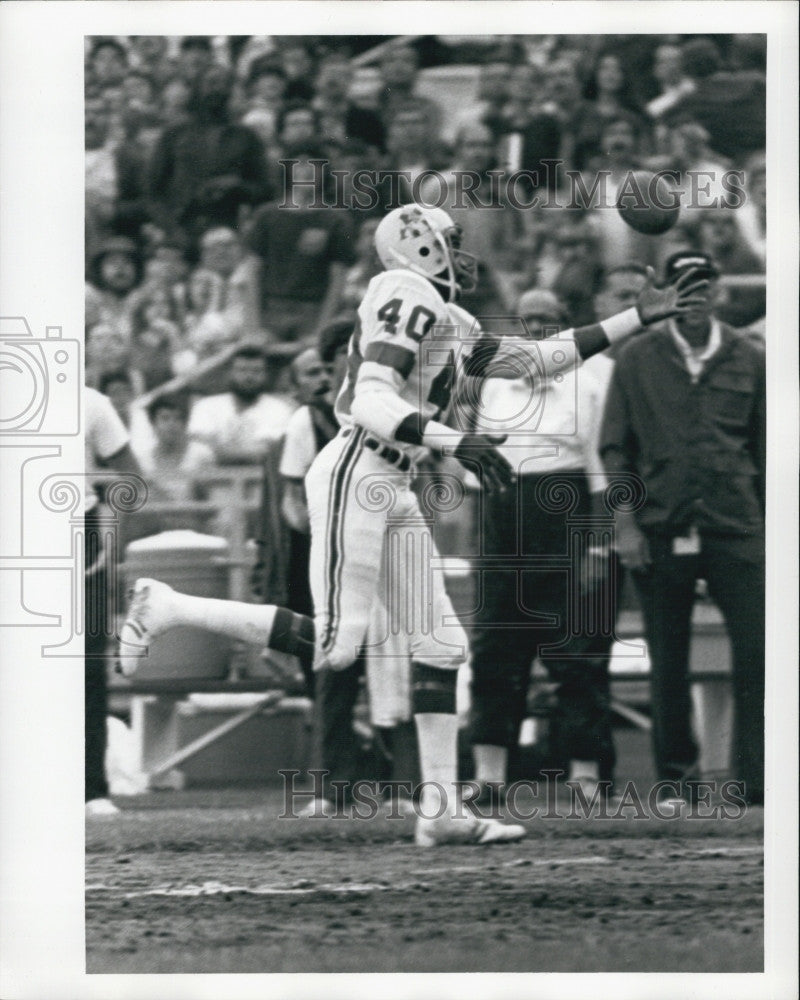 Press Photo Mike Navros New England Patriots Football Player Sports Magazine - Historic Images