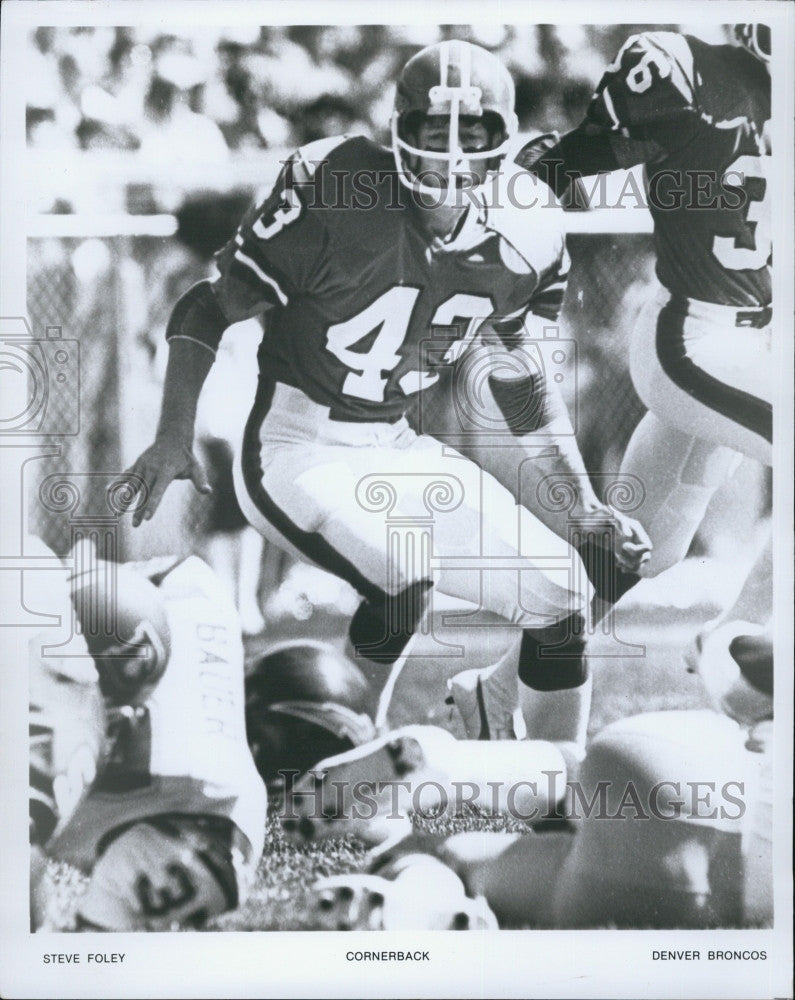 1981 Press Photo Steve Foley Football Player Denver Broncos Cornerback - Historic Images