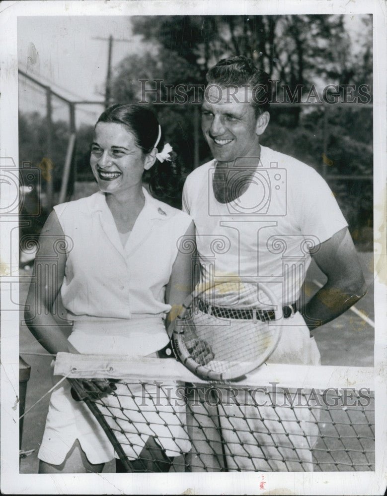 1952 Press Photo Nancy Chafee And Ralph Kiner - Historic Images