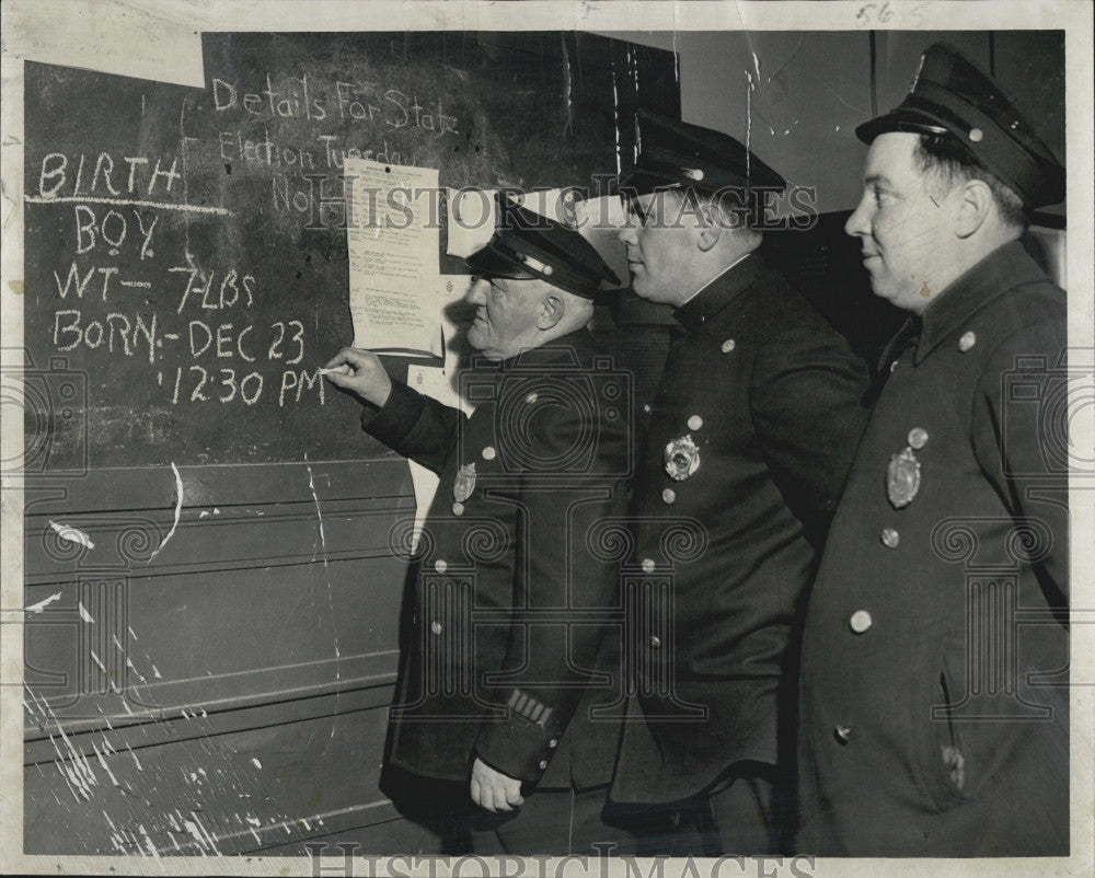 1958 Press Photo Officers Joseph Heffernan William Dunderdale William Donaldson - Historic Images