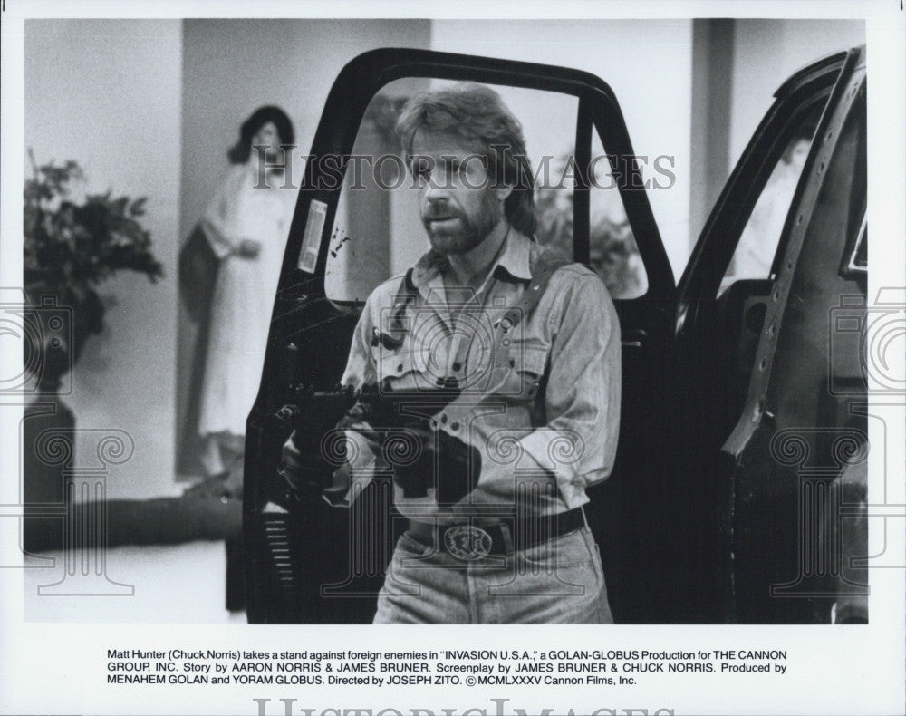 Press Photo American Actor, Chuck Norris in &quot;Invasion U.S.A.&quot; - Historic Images