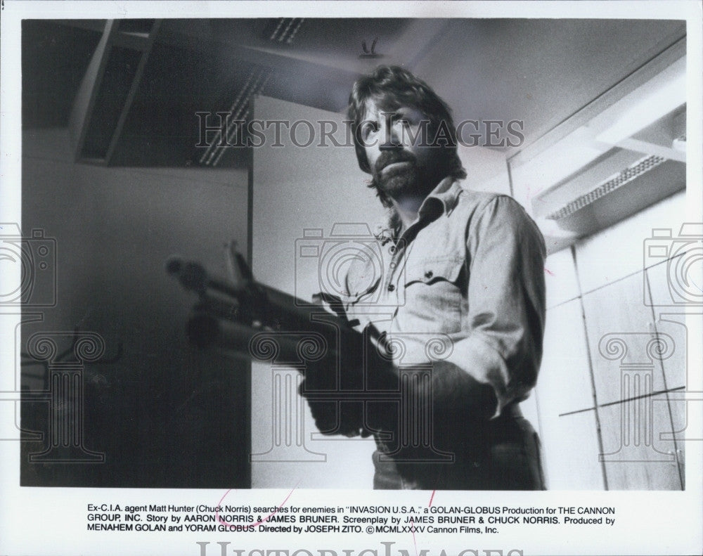 1985 Press Photo Actor Chuck Norris&#39; Invasion USA&quot; - Historic Images