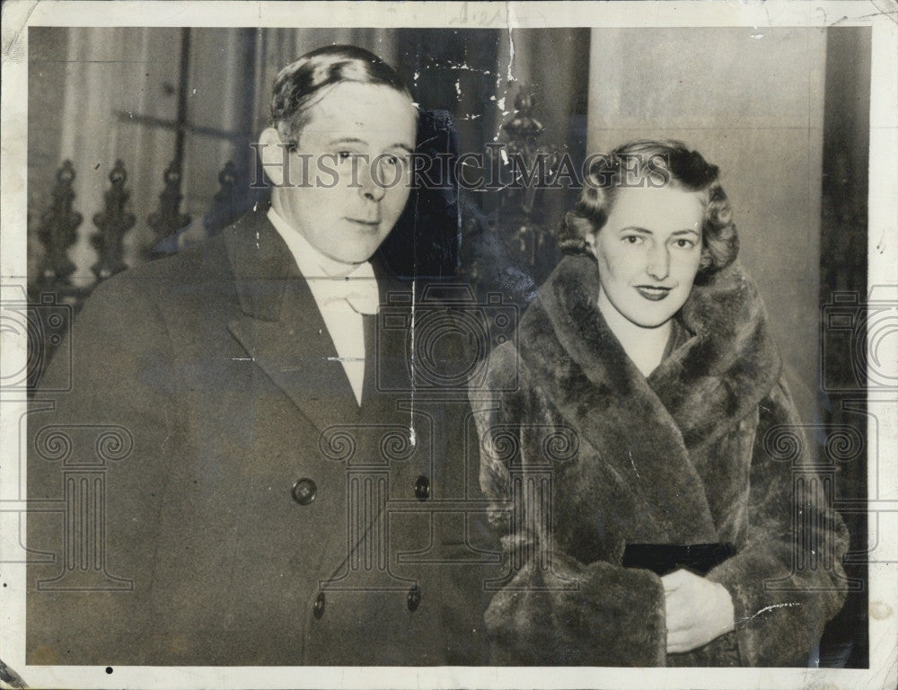 1937 Press Photo Miss Laminia Strutt and Duke Norfolk of England - Historic Images