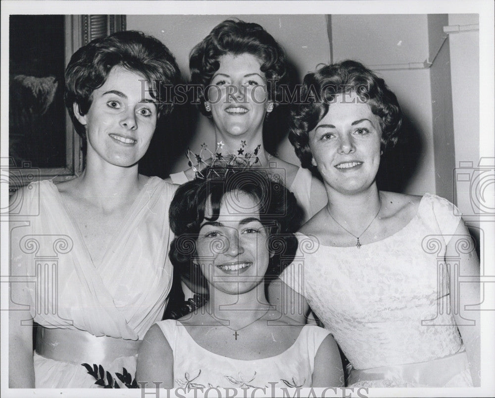 1962 Press PhotoFranklin Sg House Queen Donna Burnham,Cathy Rogers,Pamela Angell - Historic Images