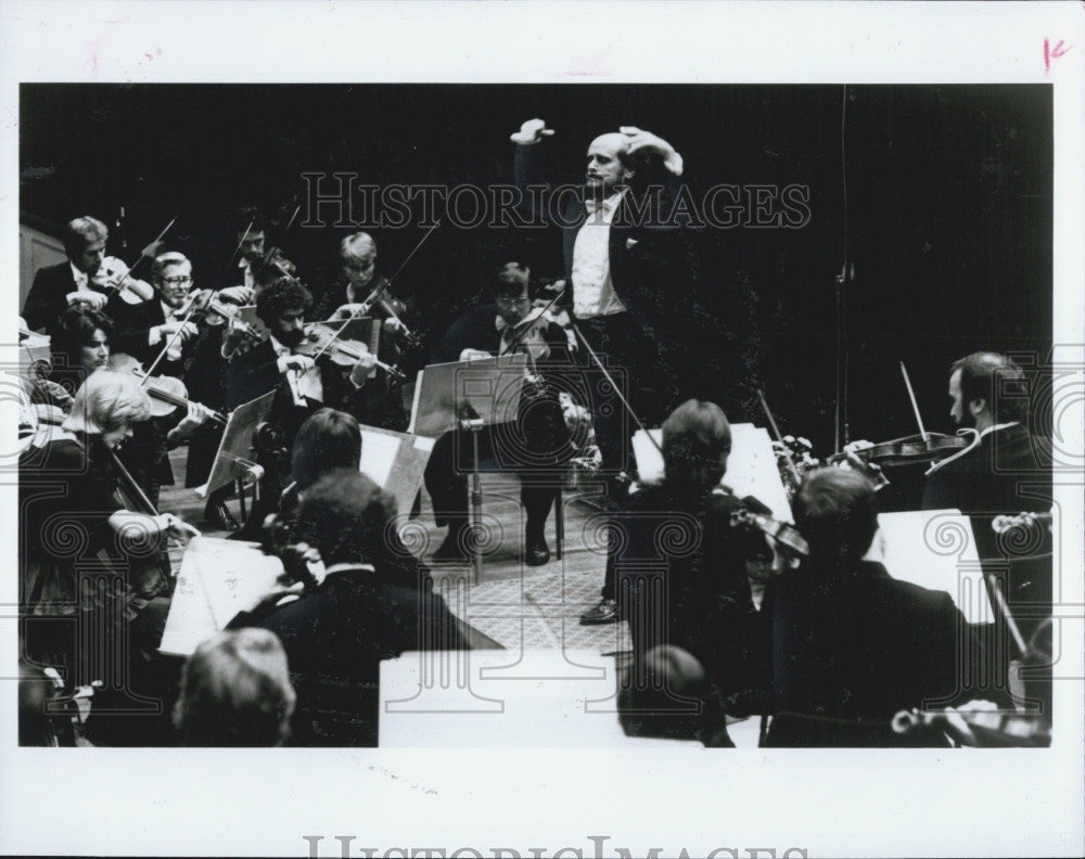 1992 Press Photo London Classical Players With Director Roger Norrington - Historic Images