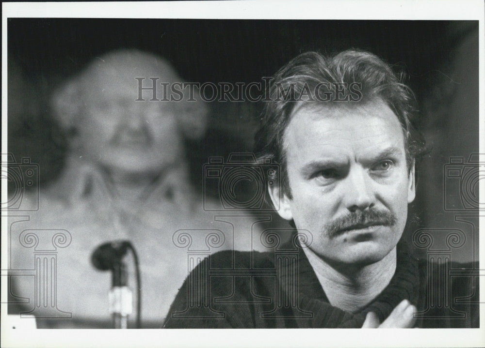 1989 Press Photo Sting Singer Reebok Human Rights Awards - Historic Images