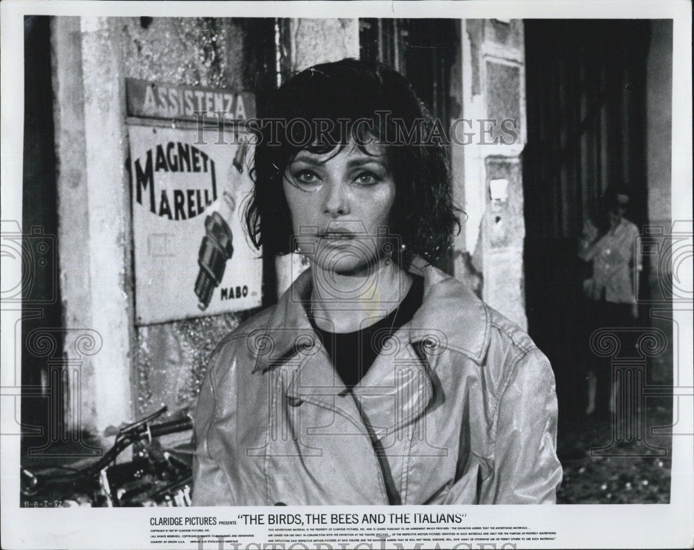 1967 Press Photo Virna Lisi stars in &quot;The Birds, The Bees and The Italians&quot; - Historic Images