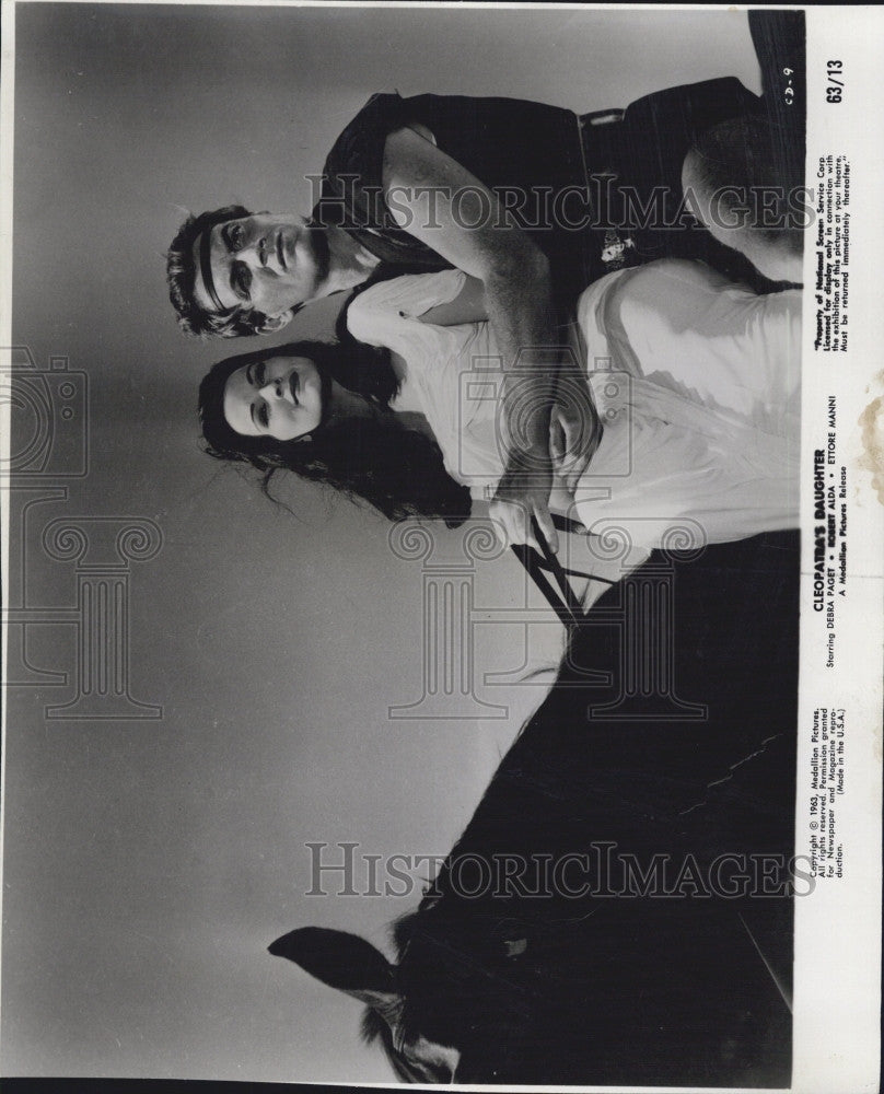 1963 Press Photo Debra Paget And Ectore Monni Star In Cleopatra&#39;s Daughter - Historic Images