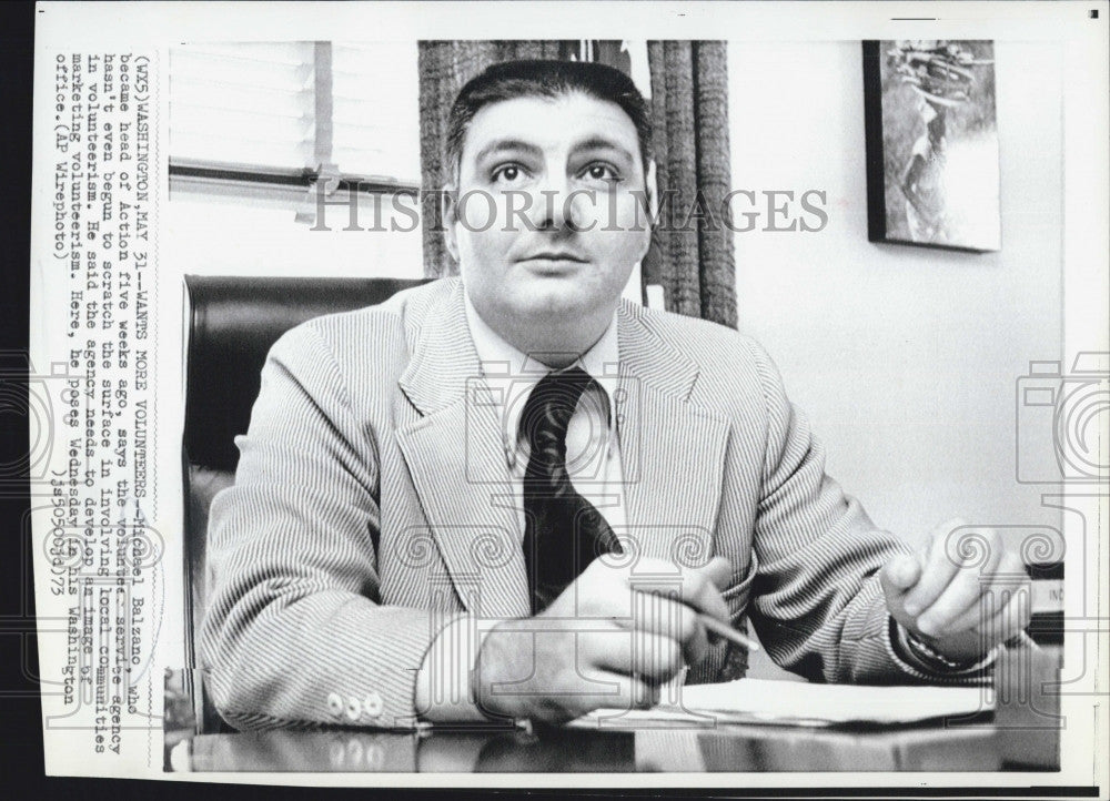 1973 Press Photo Michael Balzan, Head of Action of Volunteer Service Agency. - Historic Images