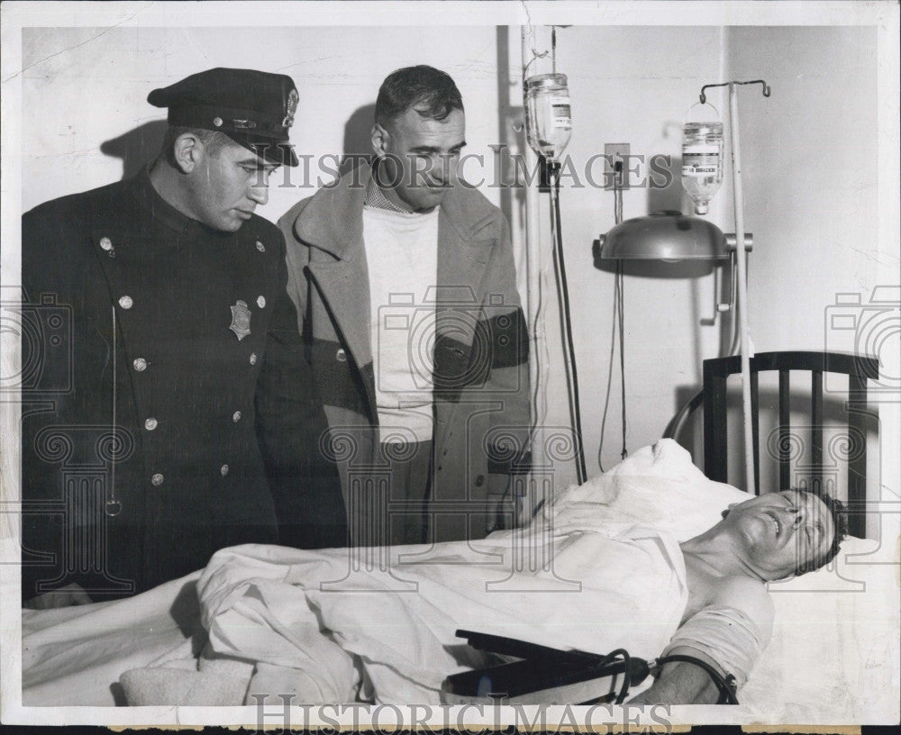 1956 Press Photo Wm Mikazes in hospital &amp; Officer Langley &amp; Sgt W Wade - Historic Images