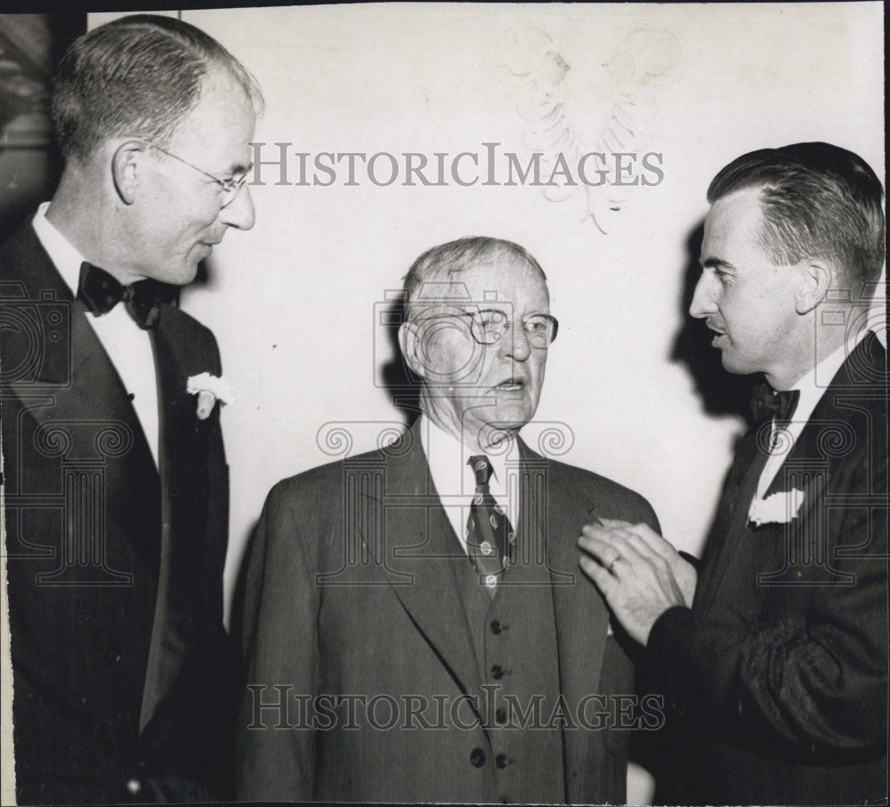 1956 Press Photo Carlton Buttrick Archie MacDonald Mel Morse Attend Humane Event - Historic Images