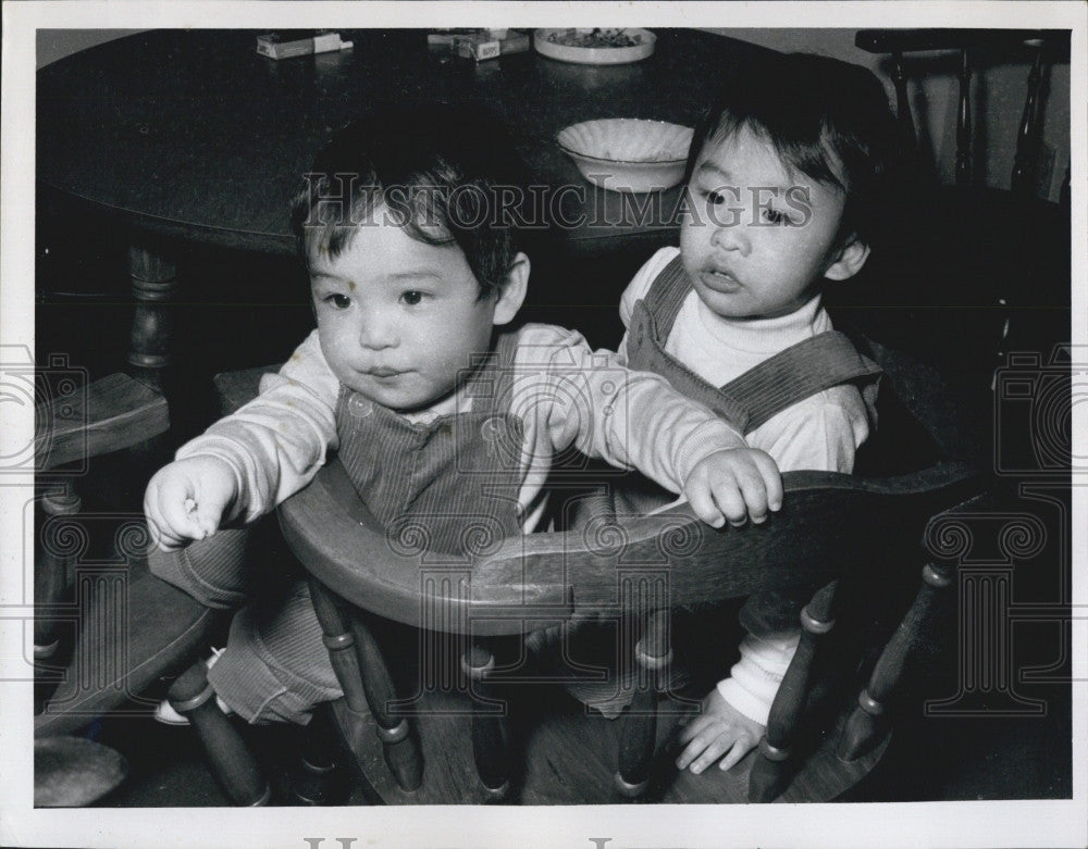 1971 Press Photo Bobby &amp; Larry Apolinario Gregorio - Historic Images