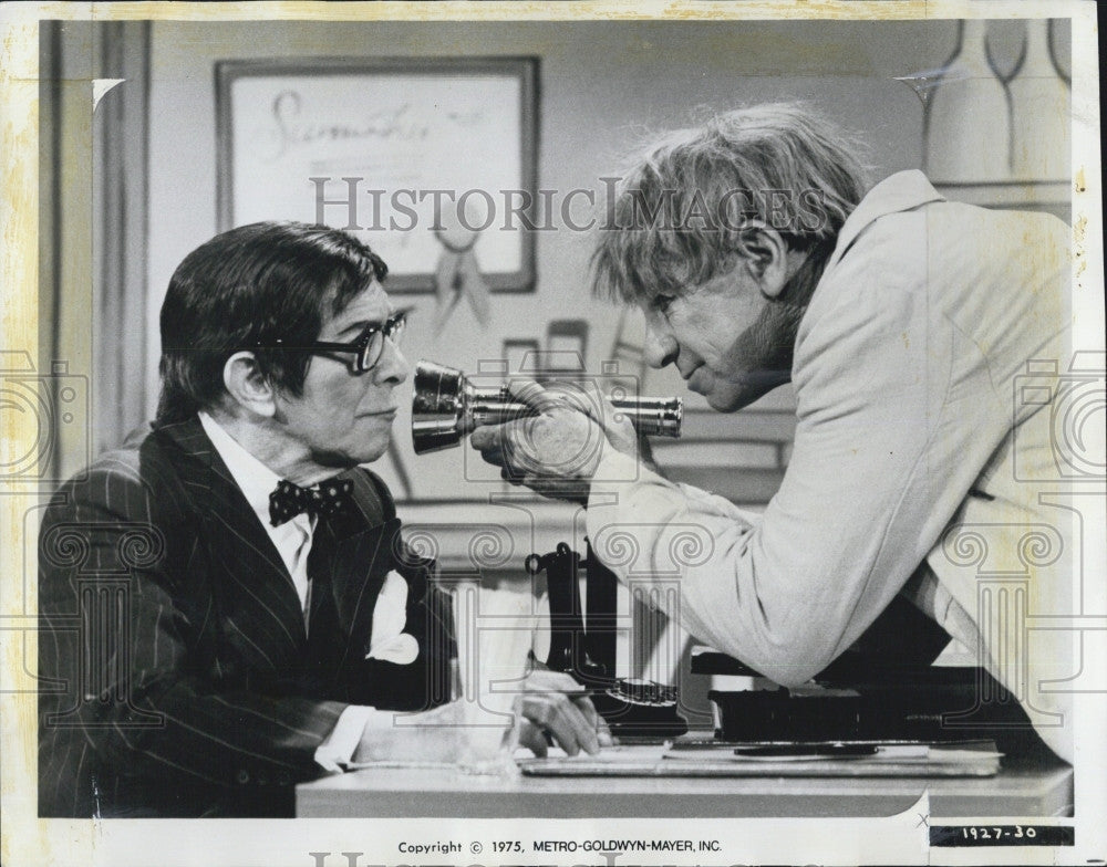 1975 Press Photo Actor George Burns in a film - Historic Images