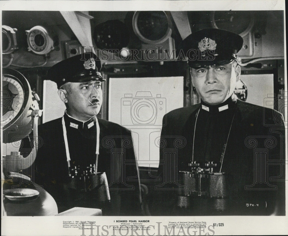 1961 Press Photo Actor Toshiro Mifune in &#39;I Bombed Pearl Harbor&quot; - Historic Images