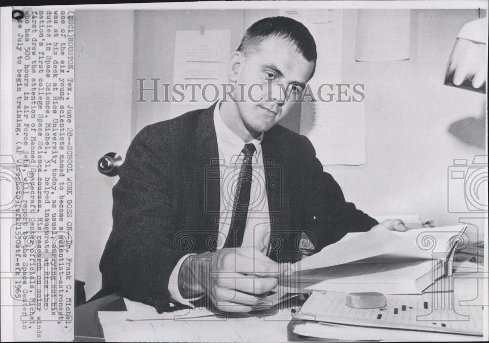 1965 Press Photo Frank c. Mitchell - Historic Images