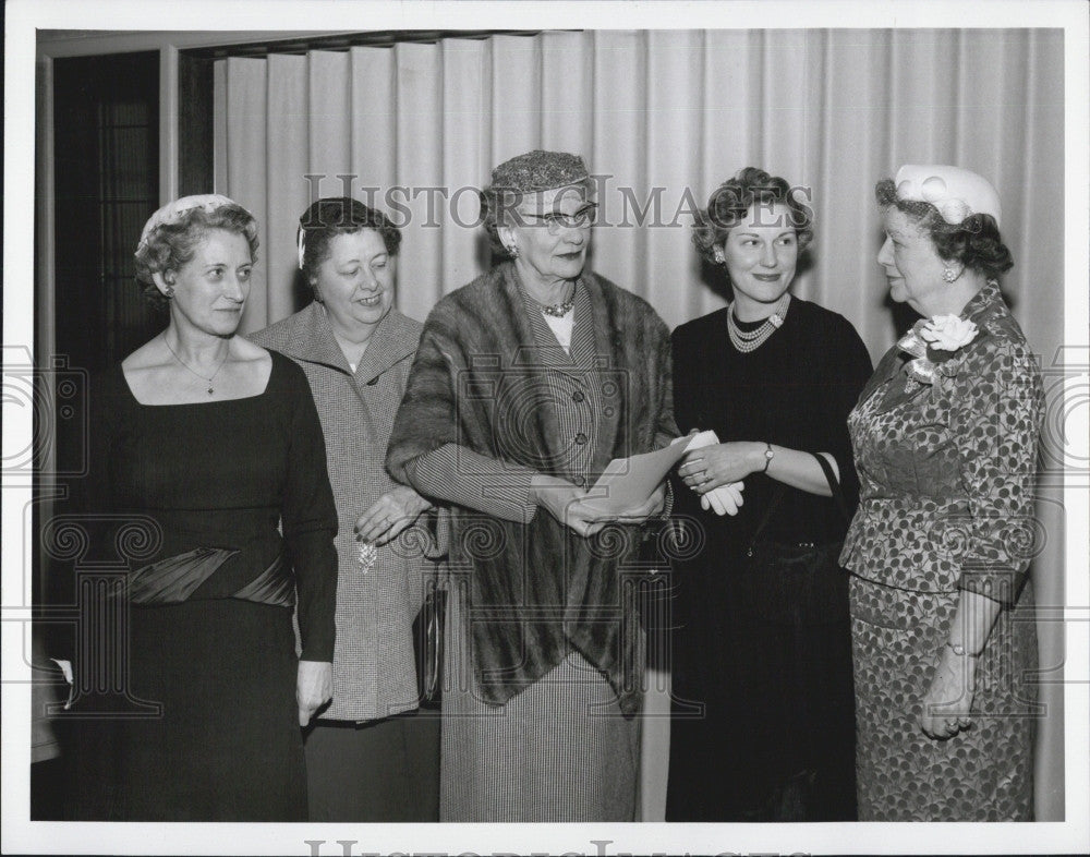 1956 Press Photo Mrs.O.B.,Mrs.Everett Stone,Mrs.Henning Morensen,Mrs,Schindler - Historic Images