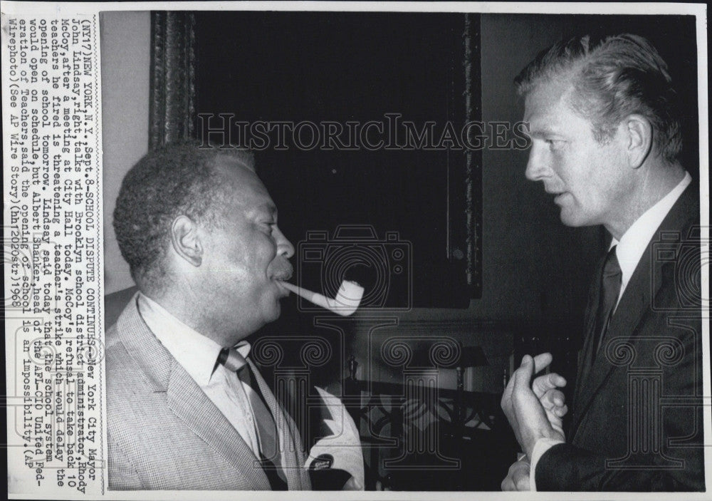 1968 Press Photo John Lindsay And Rhody McCoy - Historic Images