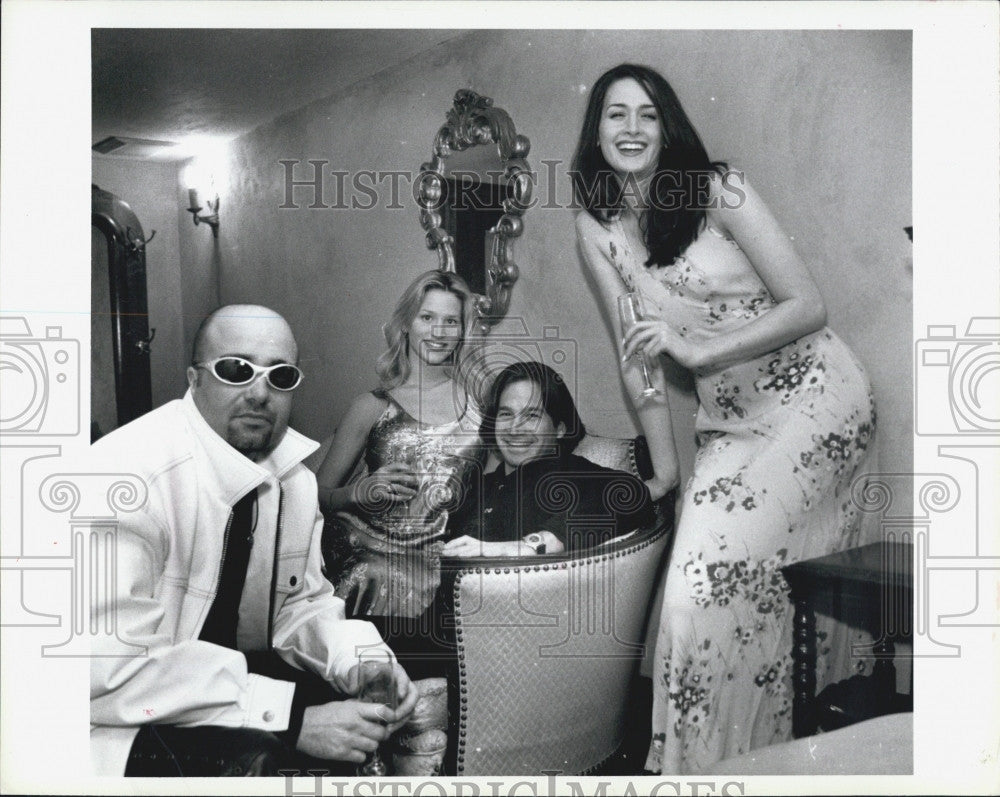 1996 Press Photo Seth Greenberg,owner of club M-80,S Poirier,S Ford,Adina - Historic Images