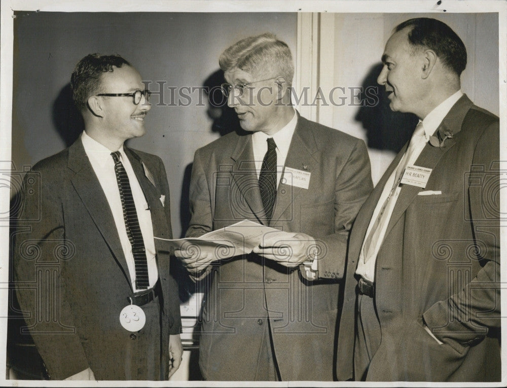 1956 Press Photo Milton Greenberg,Dr J Kaplan &amp; HR Beatty - Historic Images