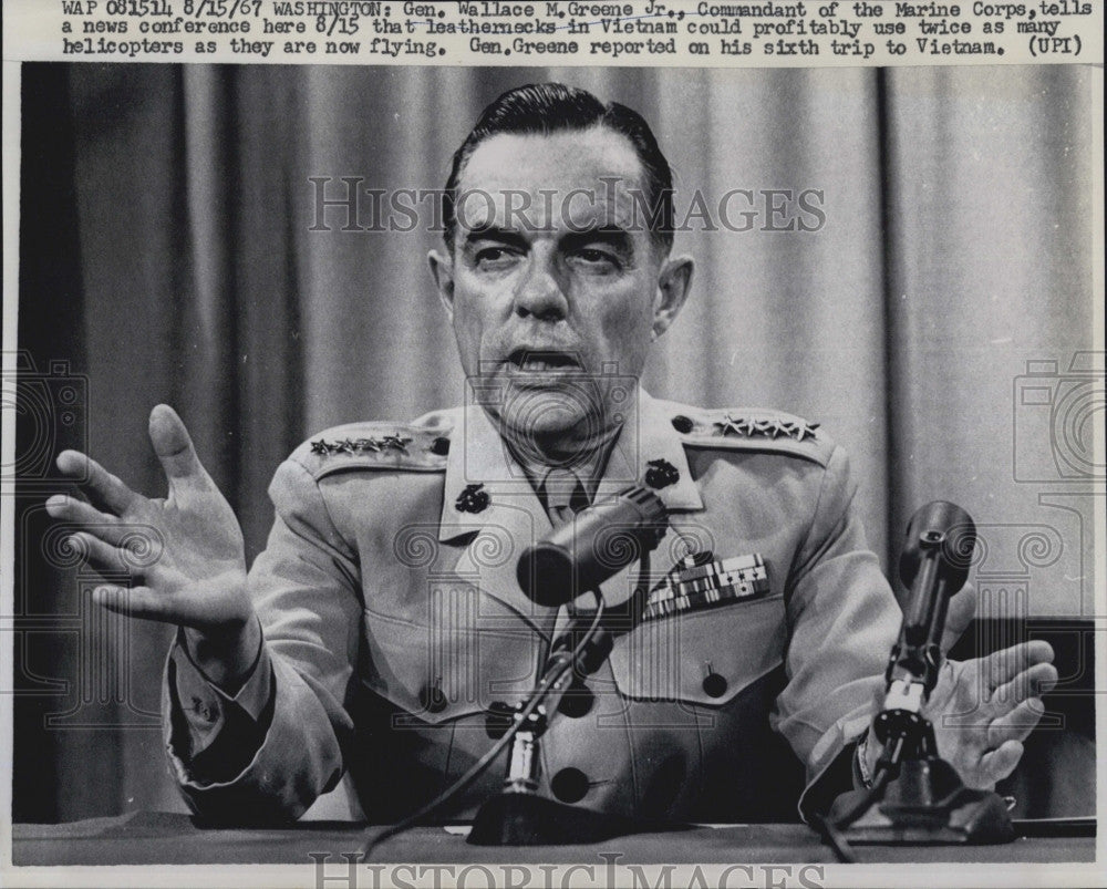 1967 Press Photo General Wallace Greene Commandant of Marines Reporting VietNam - Historic Images