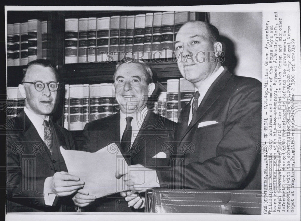 1959 Press Photo Representative William Green Attorneys Raymond Bradley Joseph - Historic Images