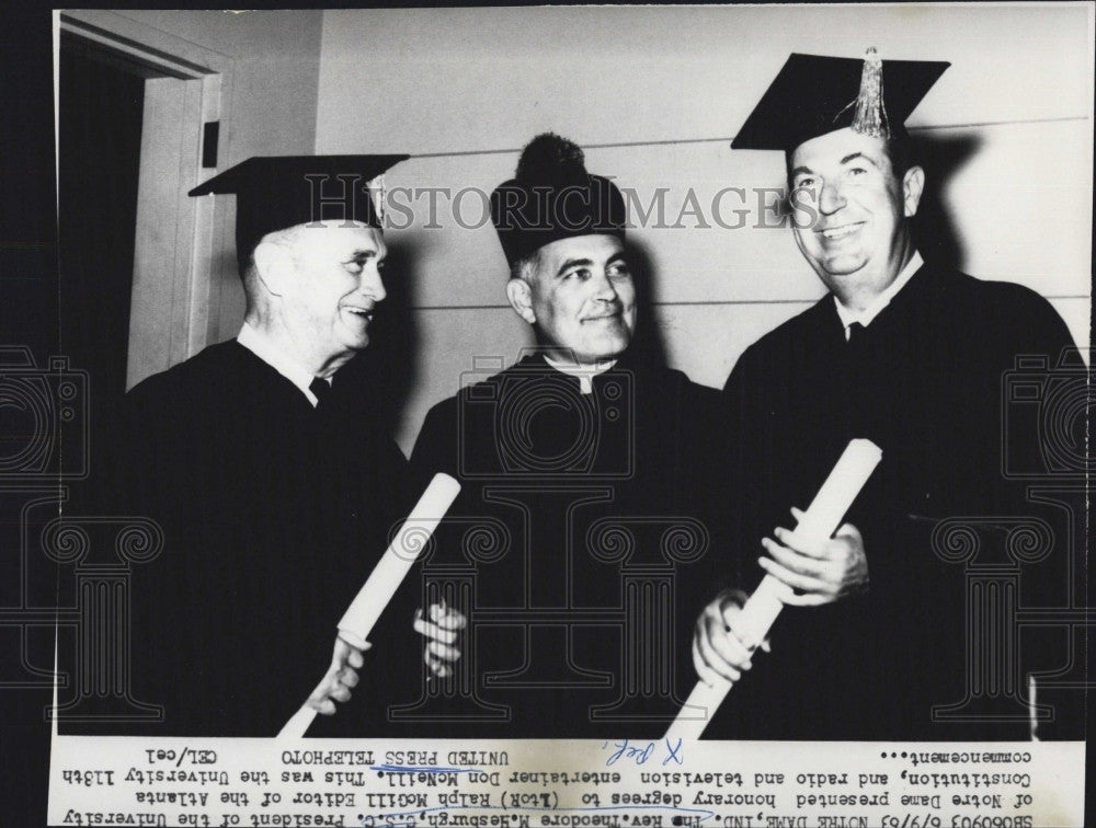 1963 Press Photo Rev Theodore Hesburgh Presents Honorary Degree - Historic Images