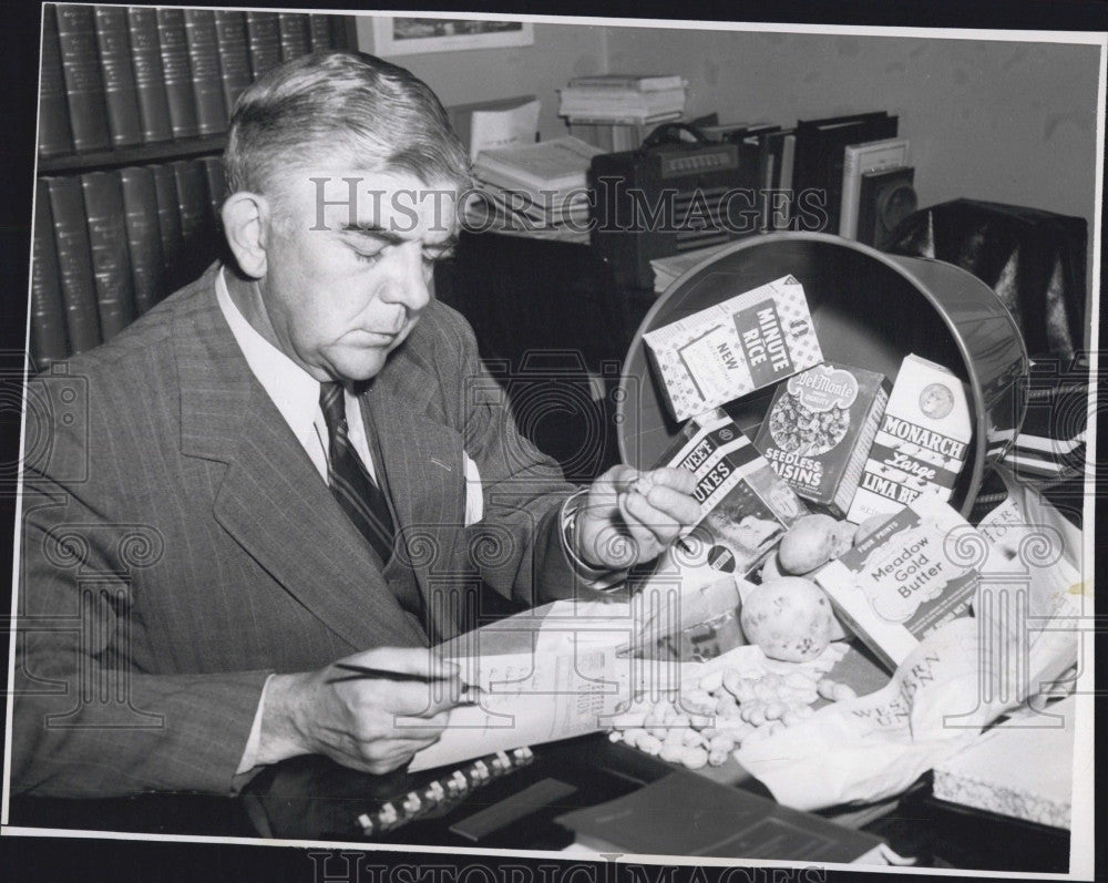 1950 Press Photo Rep John W Hiselton of Mass. - Historic Images