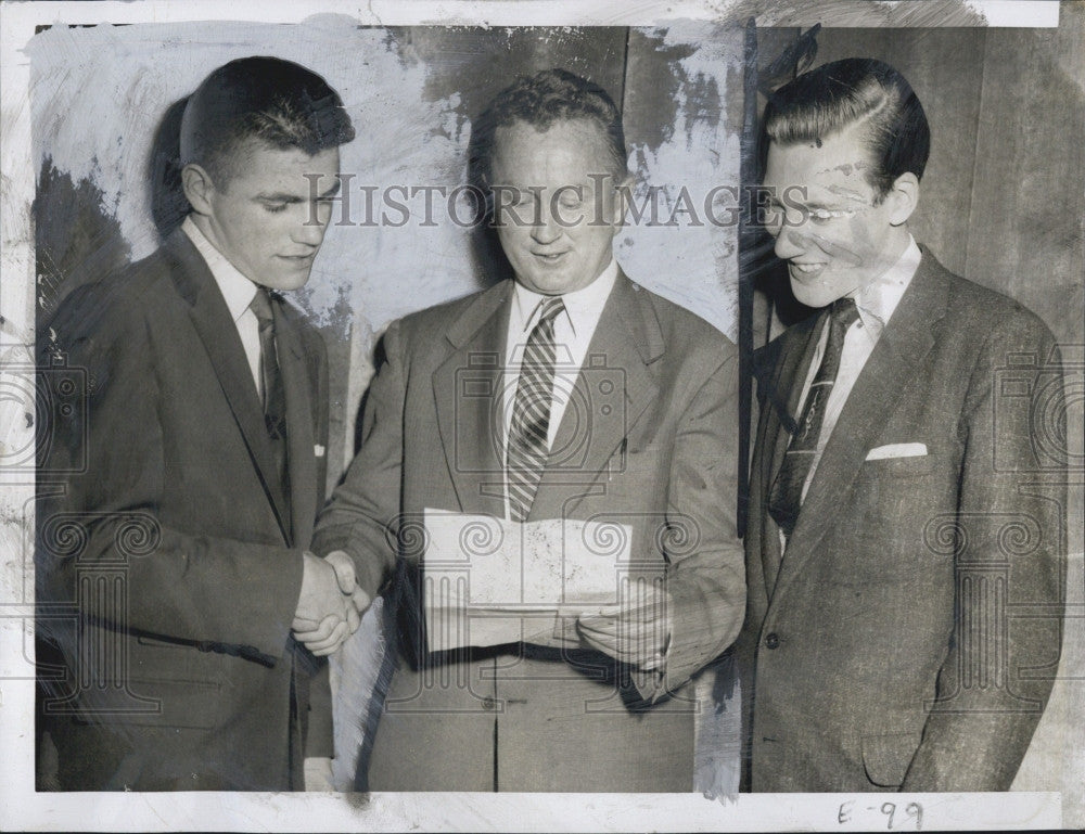1956 Press Photo MF Hurley HS contest winner John Hickey - Historic Images