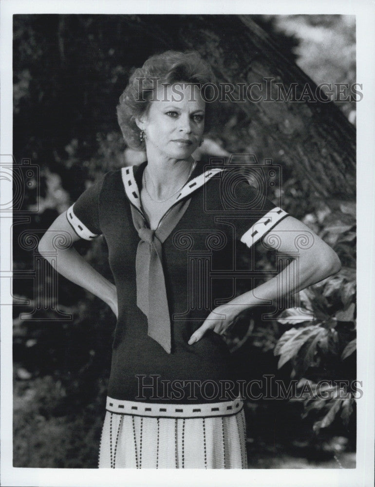 1983 Press Photo Actress/ dancer Juliet Prowse &quot;Fantasy Island&quot; - Historic Images