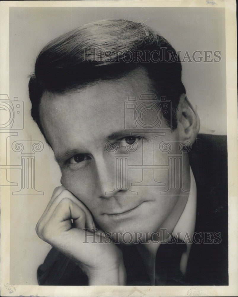 1959 Press Photo Biff McGuire in &quot;Mr. Roberts&quot; - Historic Images