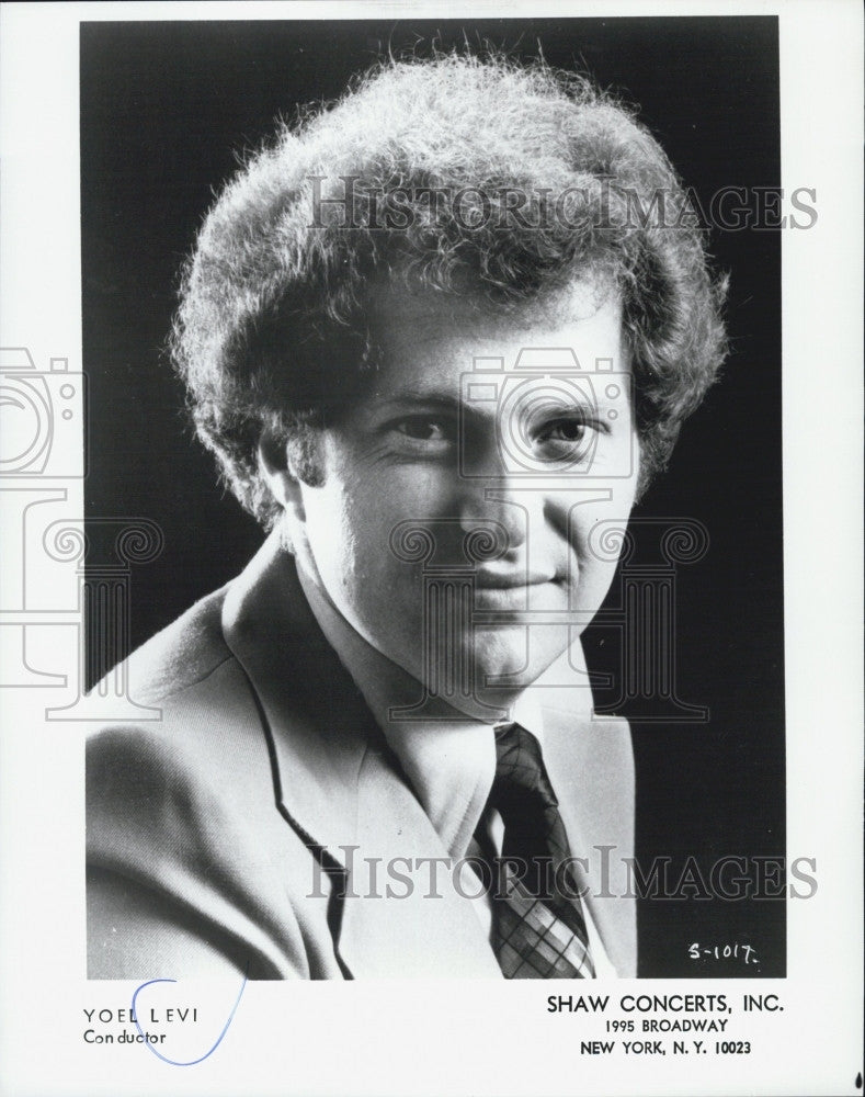 Press Photo Conductor Yoel Levi, debut on Boston Symphony Orchestra - Historic Images