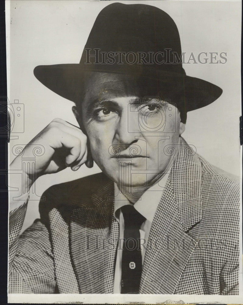 1954 Press Photo Actor Sheldon Leonard - Historic Images