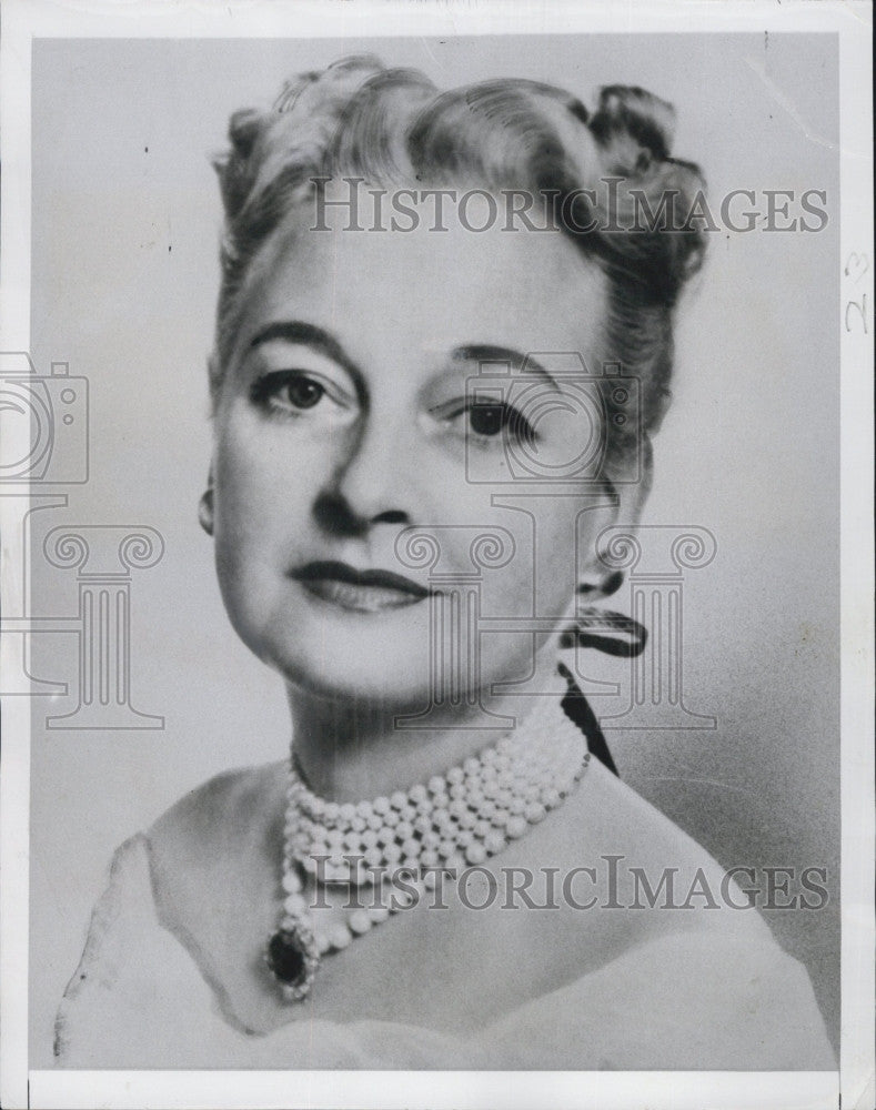 1951 Press Photo Actress Eleanor Boardman - Historic Images