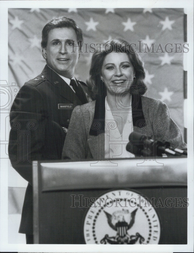 1985 Press Photo Ted Bessell &amp; Patty Duke star in &quot;Hail to the Chief&quot; - Historic Images